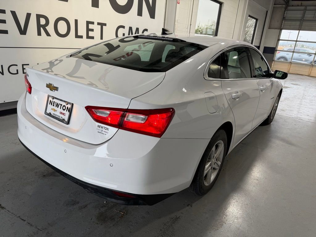 Used 2022 Chevrolet Malibu LS image 19