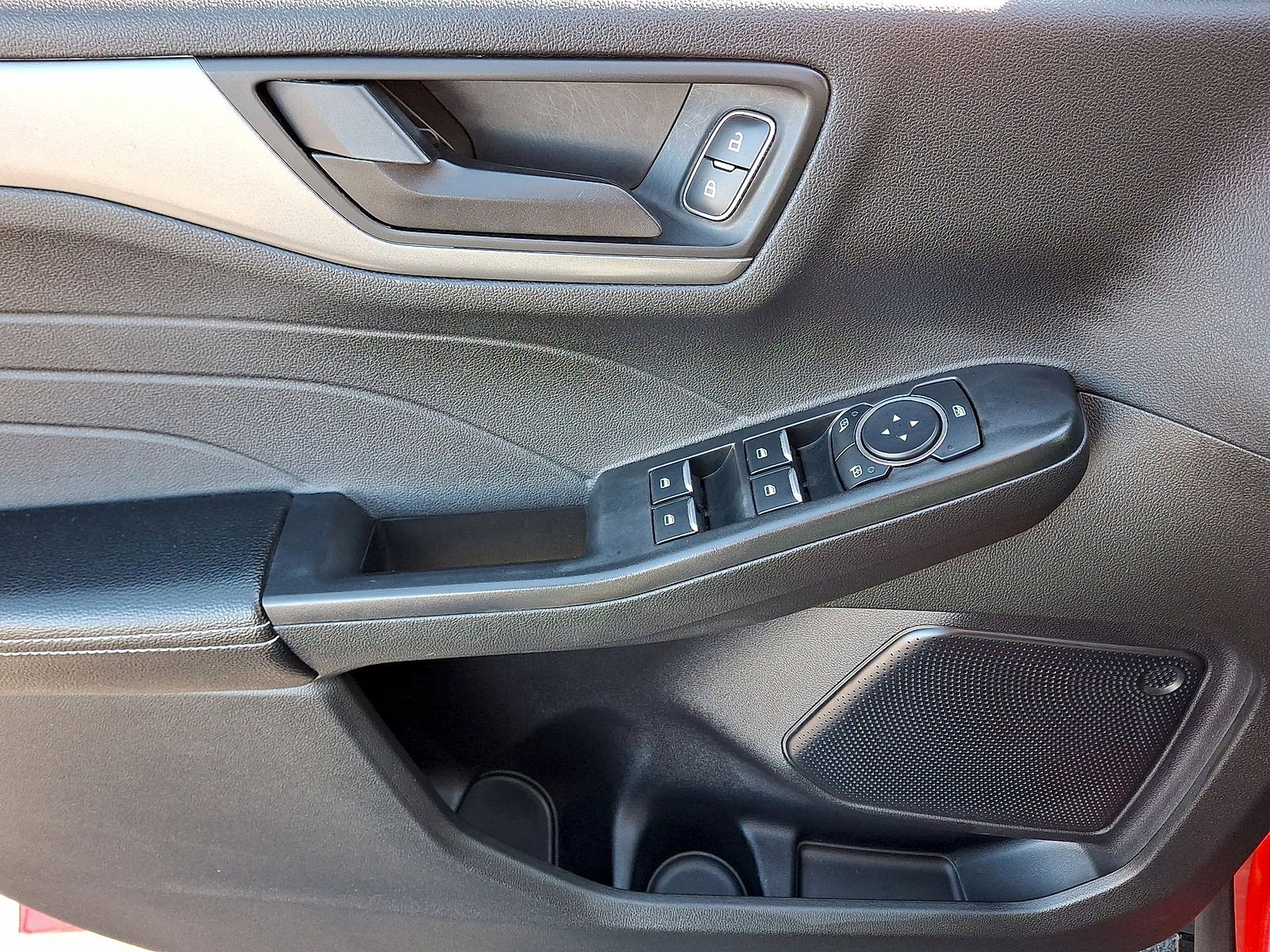 Used 2024 Ford Escape Active FWD image 10