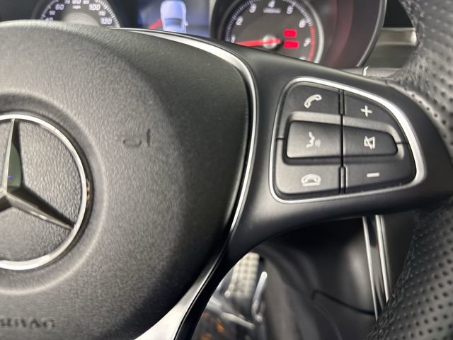 Used 2019 Mercedes-Benz GLC 300 4MATIC image 12