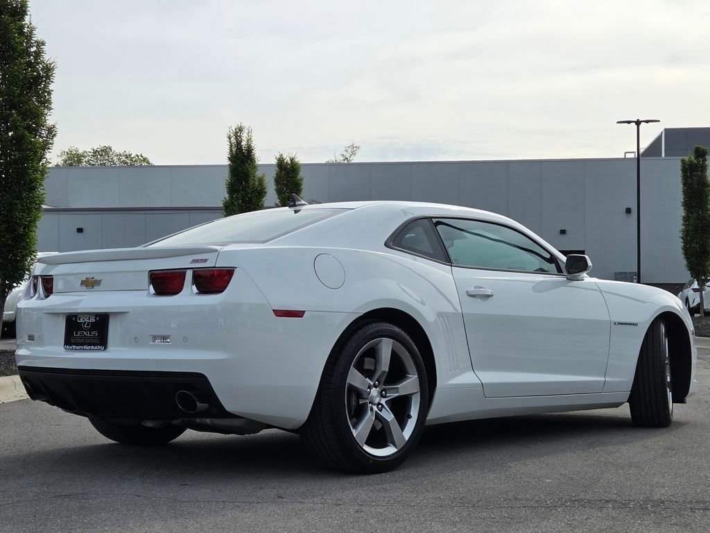 Used 2010 Chevrolet Camaro SS w/ RS Package RWD image 28