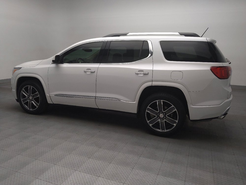 Used 2019 GMC Acadia Denali w/ Technology Package image 3