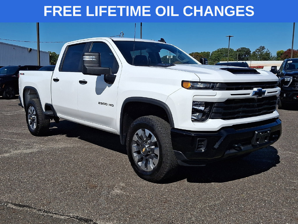Used 2024 Chevrolet Silverado 2500 Custom w/ Custom Value Package