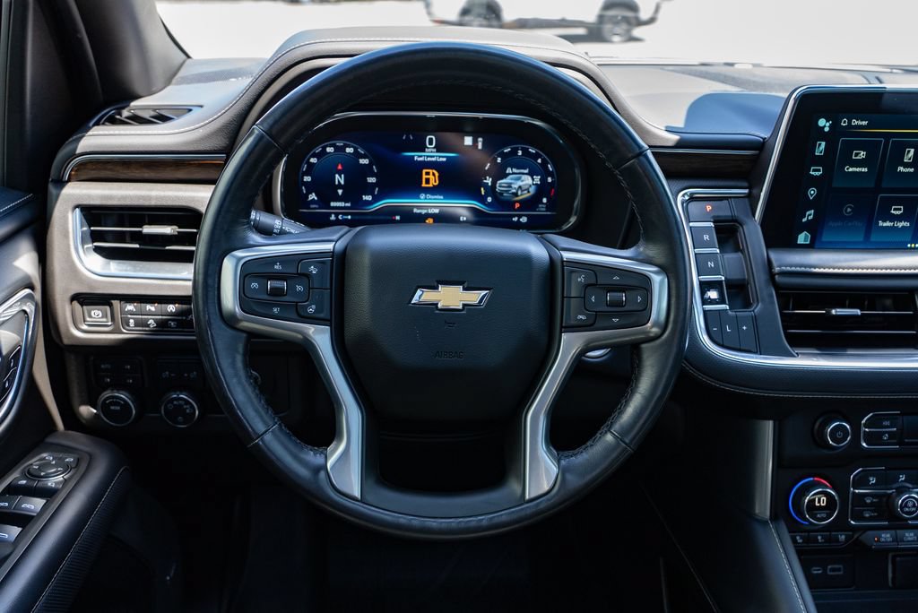 Used 2022 Chevrolet Suburban Premier AWD/4WD image 13