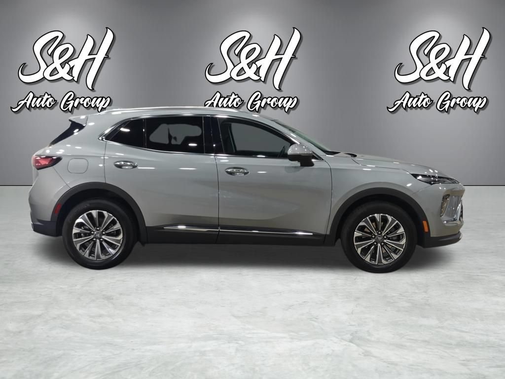 Used 2024 Buick Envision Preferred AWD/4WD image 21