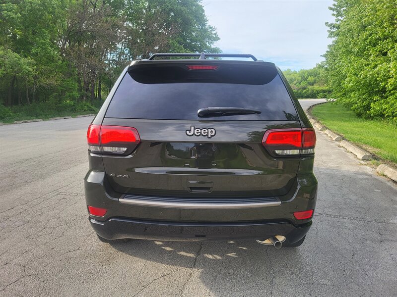 Used 2016 Jeep Grand Cherokee Limited 75th Anniversary AWD/4WD image 5