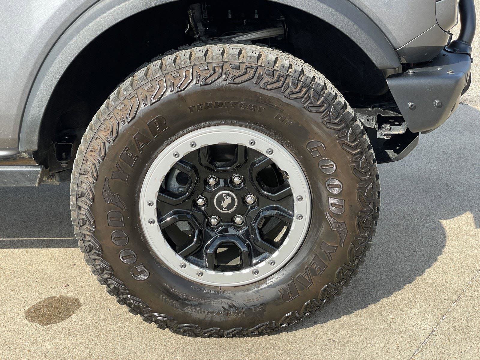 Used 2024 Ford Bronco Badlands image 52