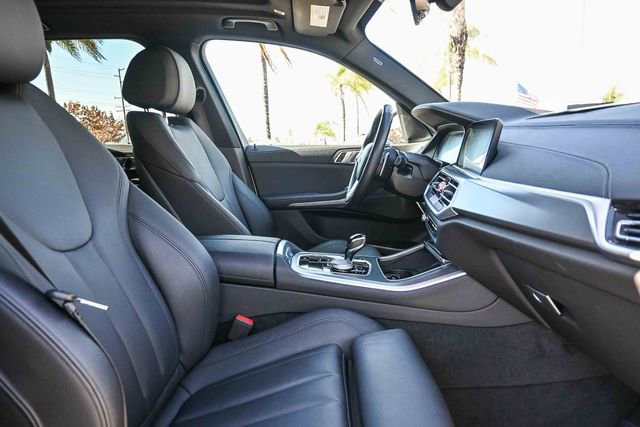Used 2022 BMW X5 xDrive40i w/ Premium Package image 23