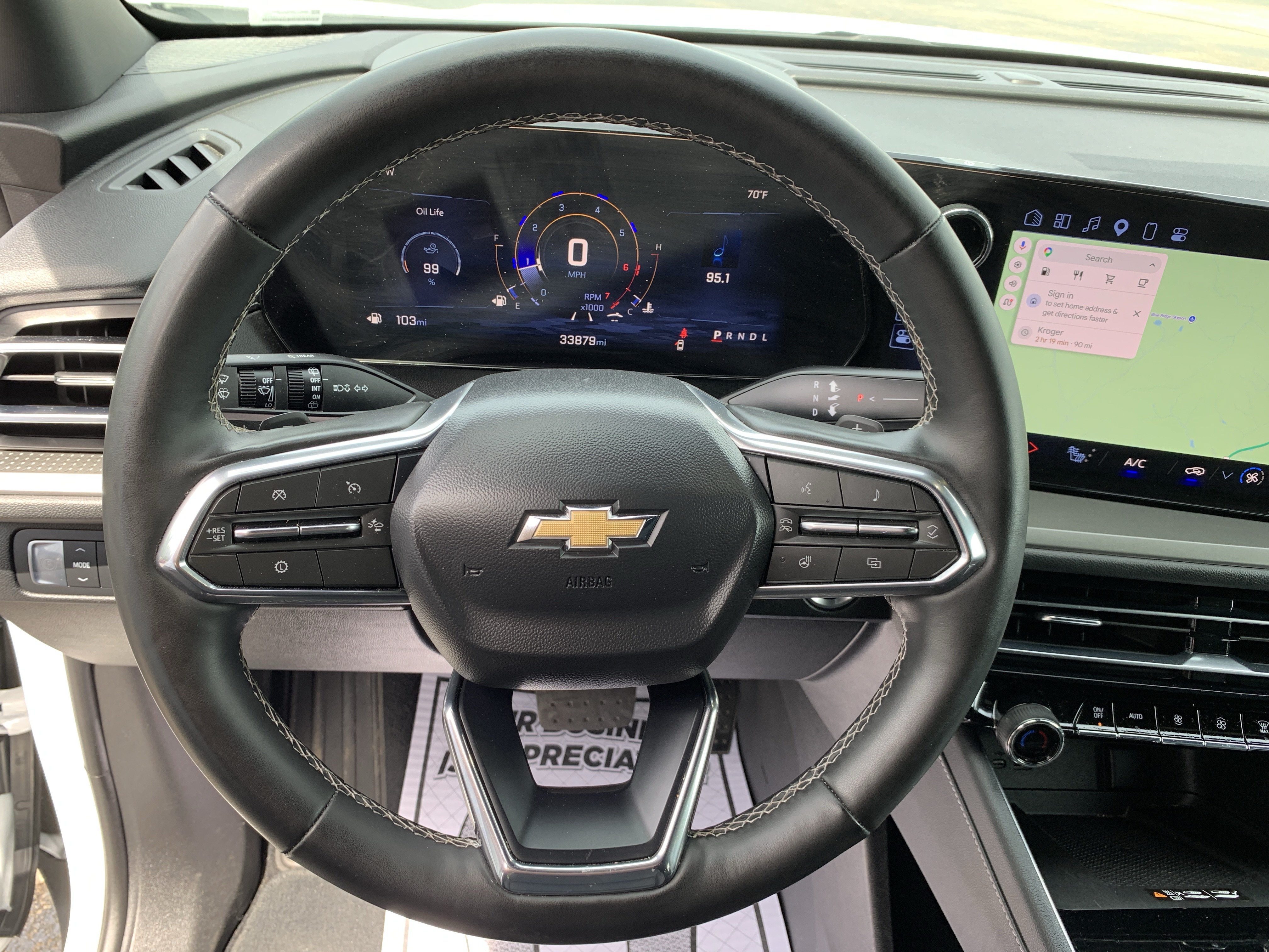 Used 2025 Chevrolet Traverse LT FWD image 26