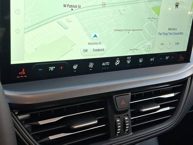 New 2026 Ford Escape SE FWD image 11