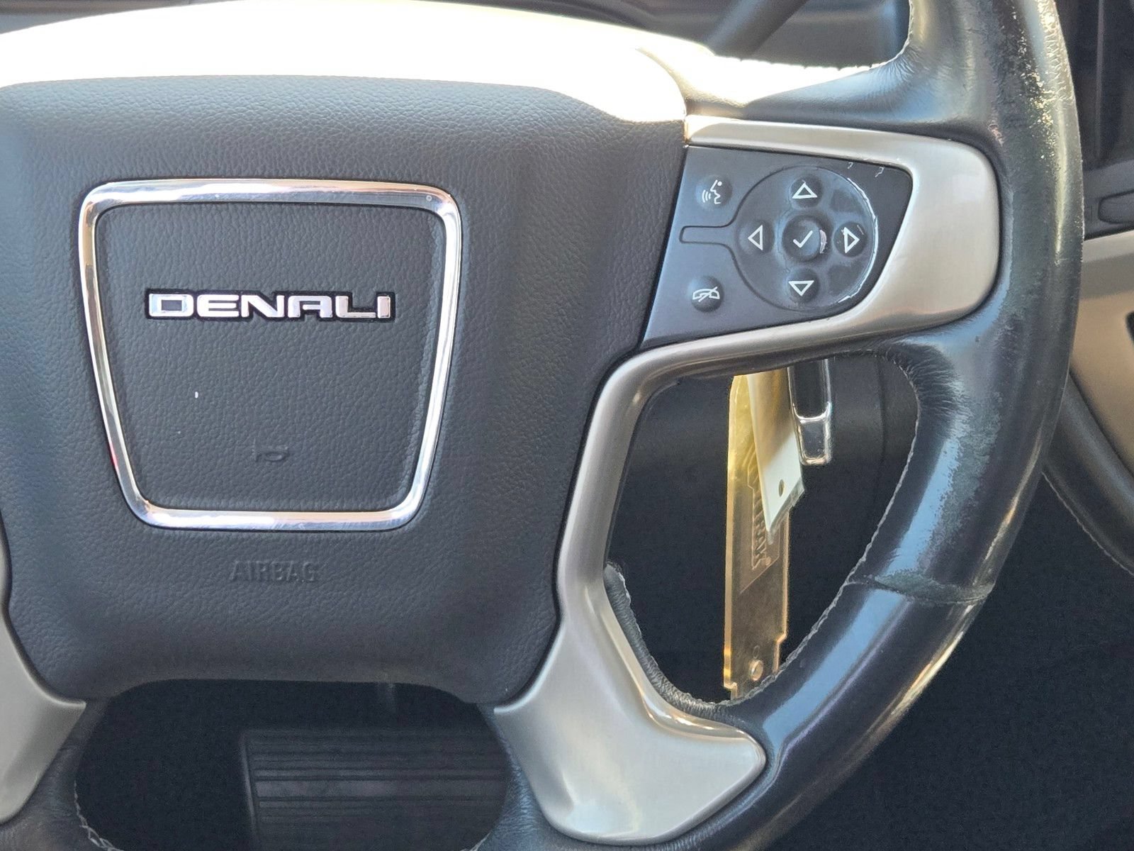 Used 2018 GMC Sierra 1500 Denali w/ Denali Ultimate Package AWD/4WD image 18