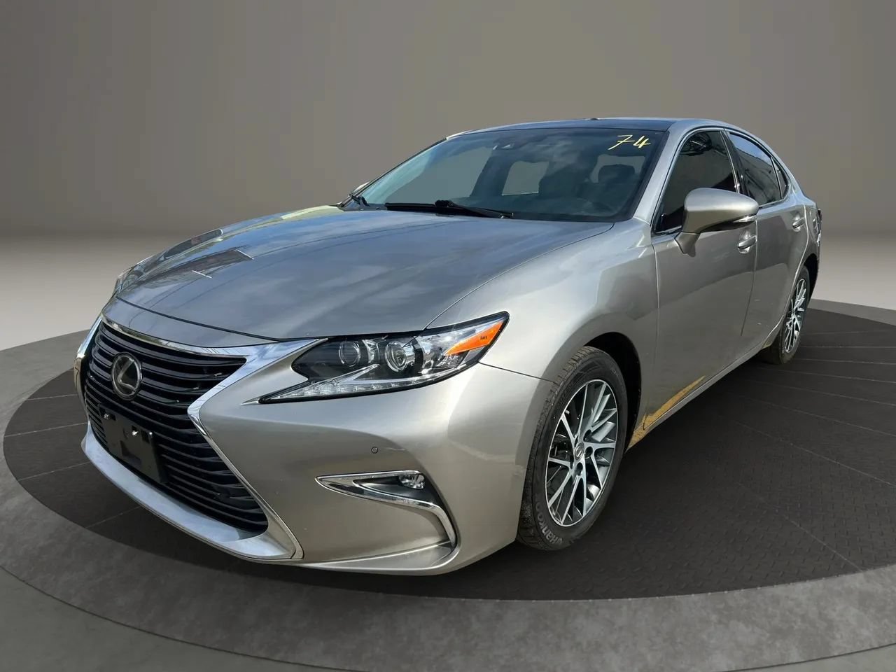 Used 2018 Lexus ES 350 w/ Luxury Package w/Wood Trim FWD image 1