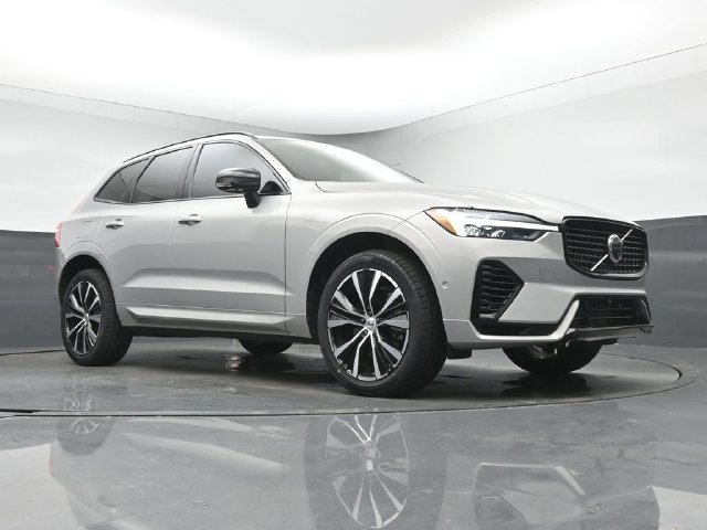 Used 2023 Volvo XC60 T8 Plus w/ Protection Package Premier AWD/4WD image 35
