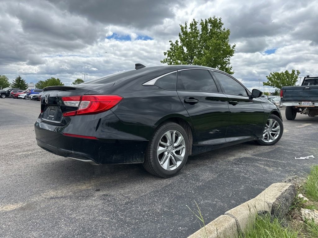 Used 2018 Honda Accord LX image 10