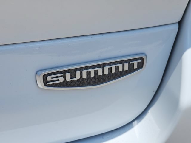 Used 2025 Jeep Grand Cherokee Summit AWD/4WD image 7