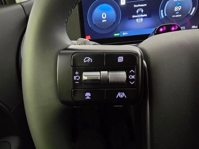 New 2026 Hyundai Ioniq 9 SE image 18