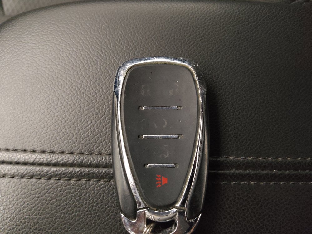 Used 2021 Chevrolet Malibu LT FWD image 32