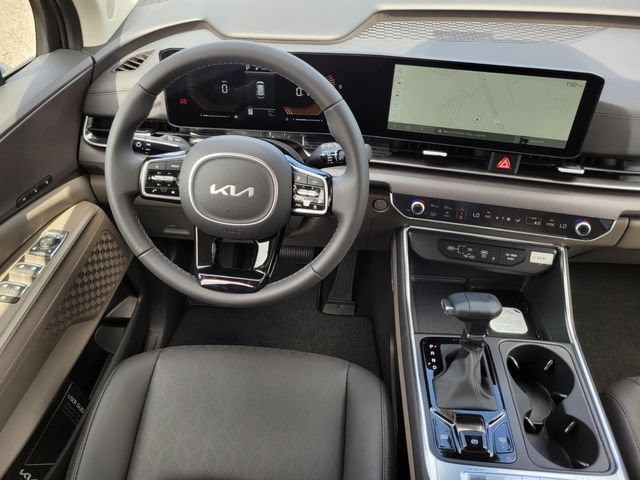 New 2026 Kia Carnival EX FWD image 14