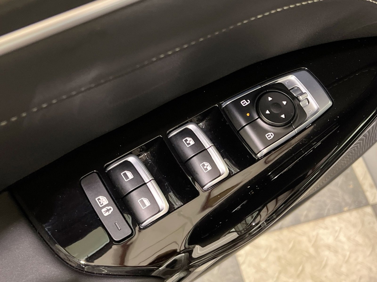 Used 2025 Kia K5 GT-Line image 28