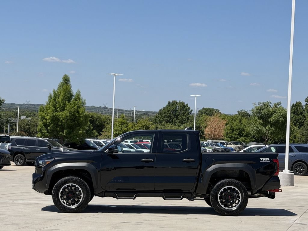 Used 2026 Toyota Tacoma TRD Off-Road w/ TRD Off Road Premium Package AWD/4WD image 3