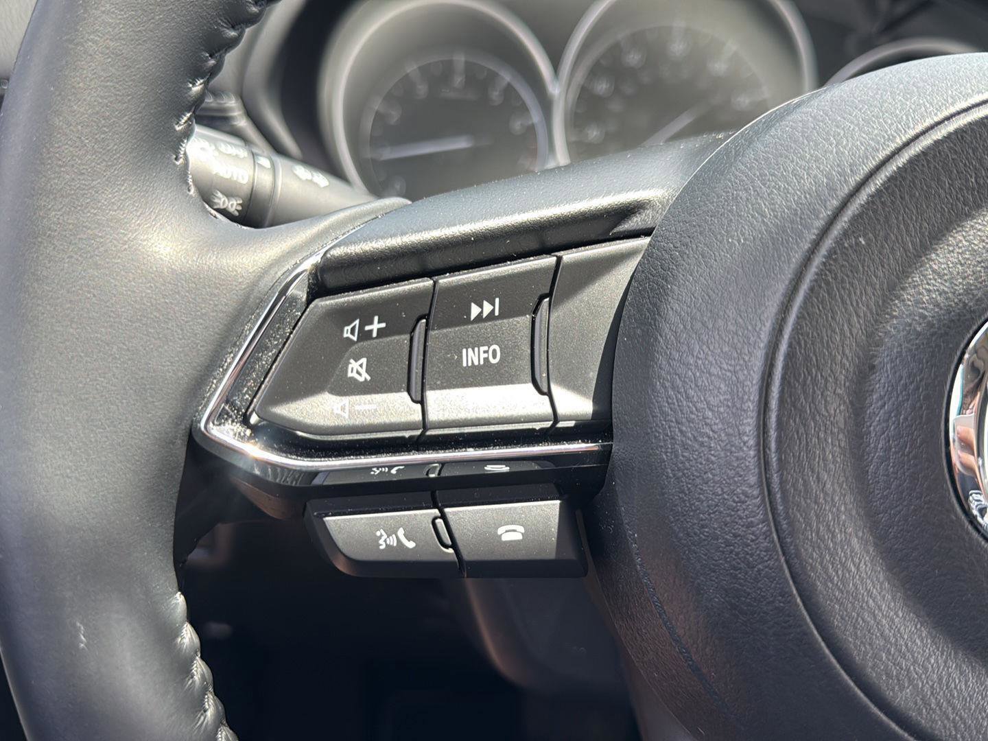 Used 2025 MAZDA CX-5 AWD 2.5 S w/ Preferred Package image 12