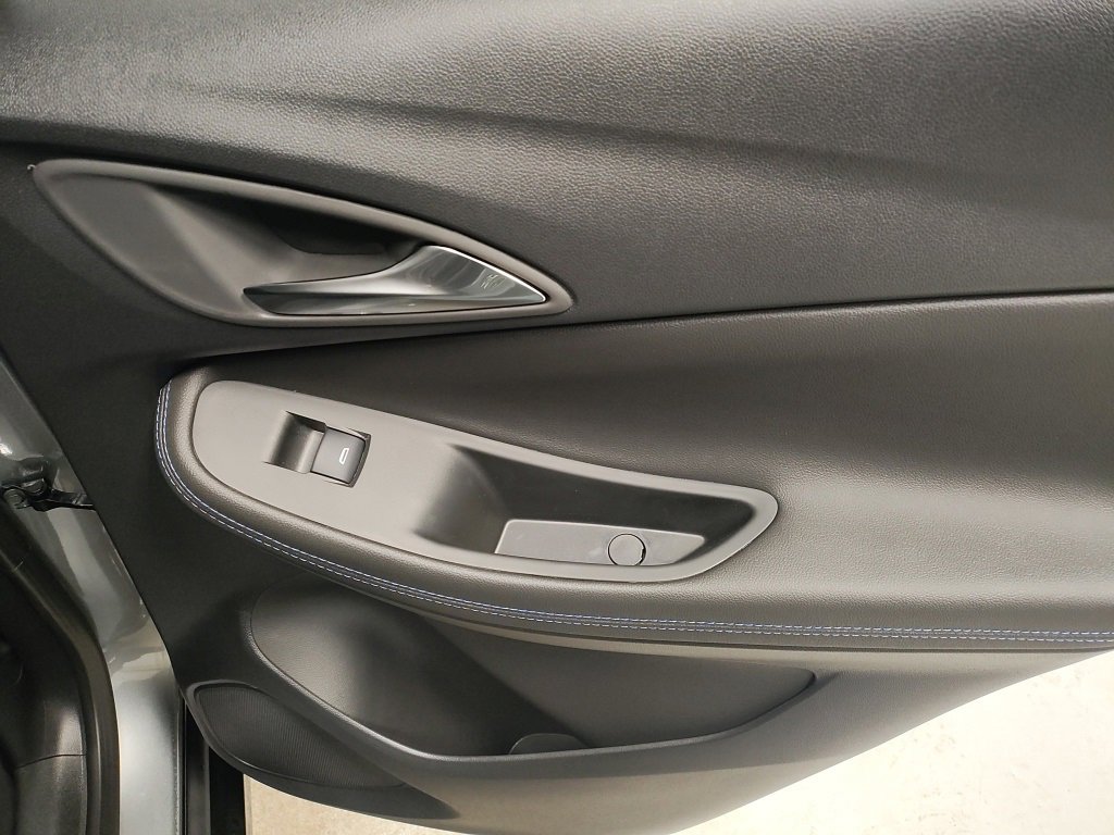 New 2026 Buick Encore GX Sport Touring w/ Advanced Technology Package image 13