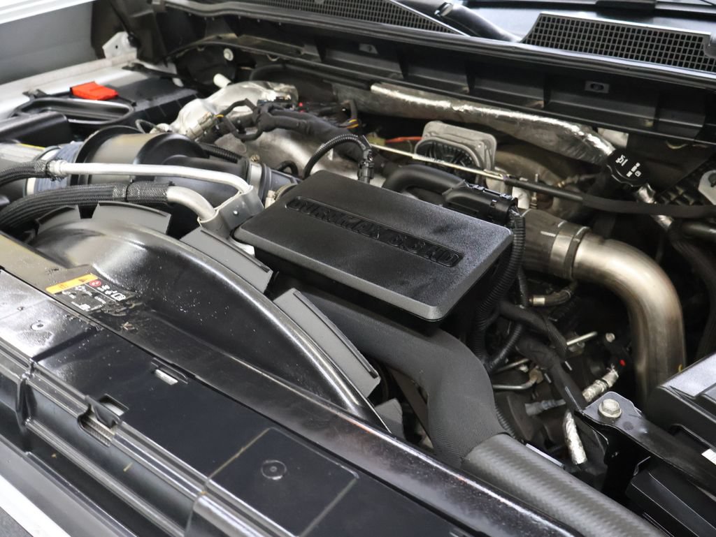 Used 2024 Chevrolet Silverado 3500 High Country w/ High Country Premium Package AWD/4WD image 23