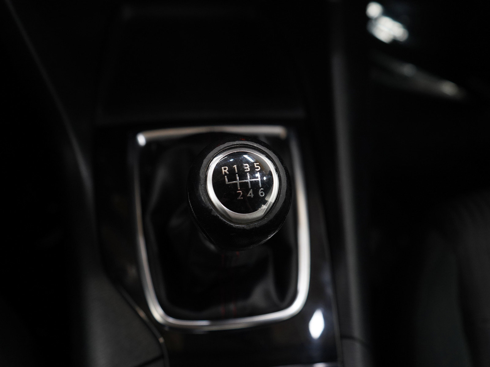 Used 2015 MAZDA MAZDA3 i Touring FWD image 22