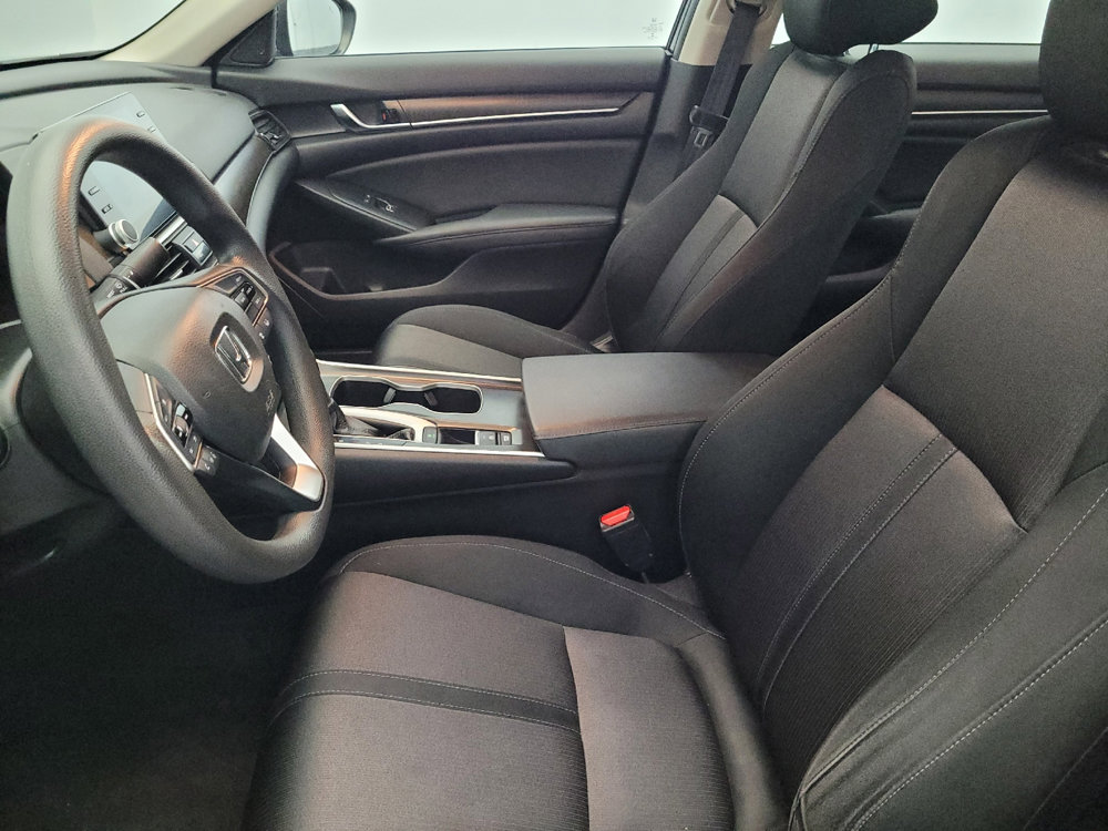 Used 2019 Honda Accord EX image 17
