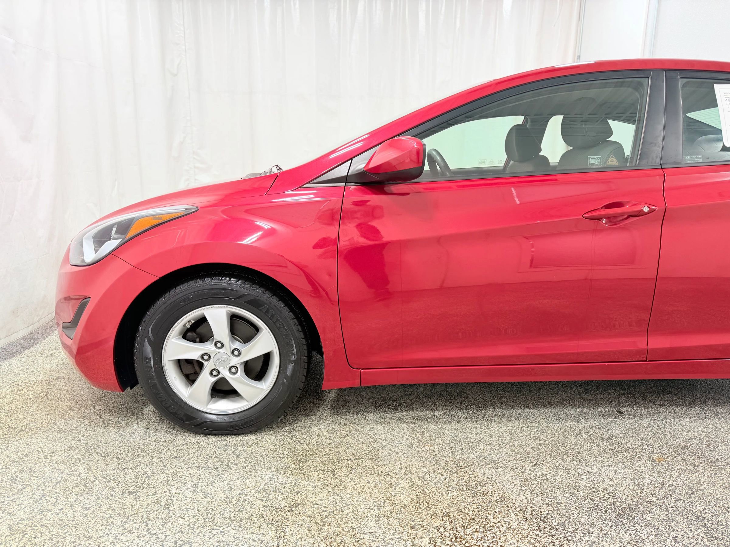 Used 2014 Hyundai Elantra SE image 4