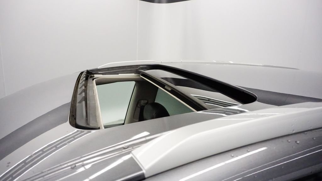 Used 2017 INFINITI QX60 Luxe image 36