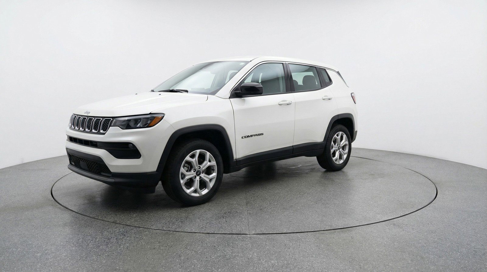 Used 2025 Jeep Compass Latitude AWD/4WD image 3