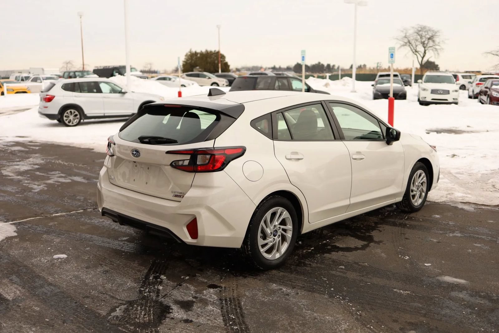 Used 2024 Subaru Impreza 2.0i AWD/4WD image 5