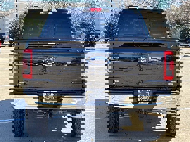Used 2023 Ford F150 Lariat w/ Equipment Group 502A High image 5
