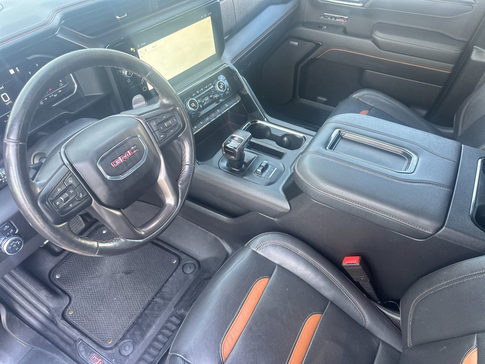 Used 2022 GMC Sierra 1500 AT4 w/ AT4 Preferred Package image 10