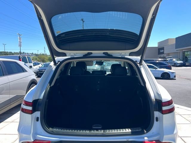 Used 2025 Genesis GV70 2.5T AWD/4WD image 7