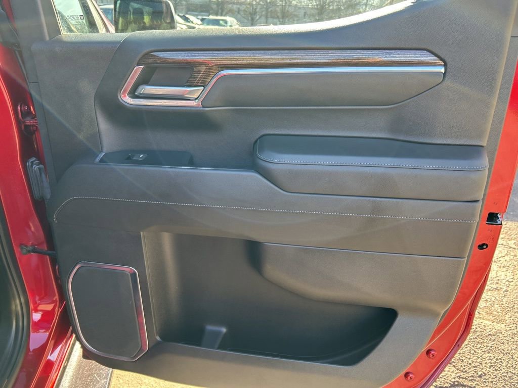 Used 2022 GMC Sierra 1500 Elevation w/ Elevation Premium Package image 21