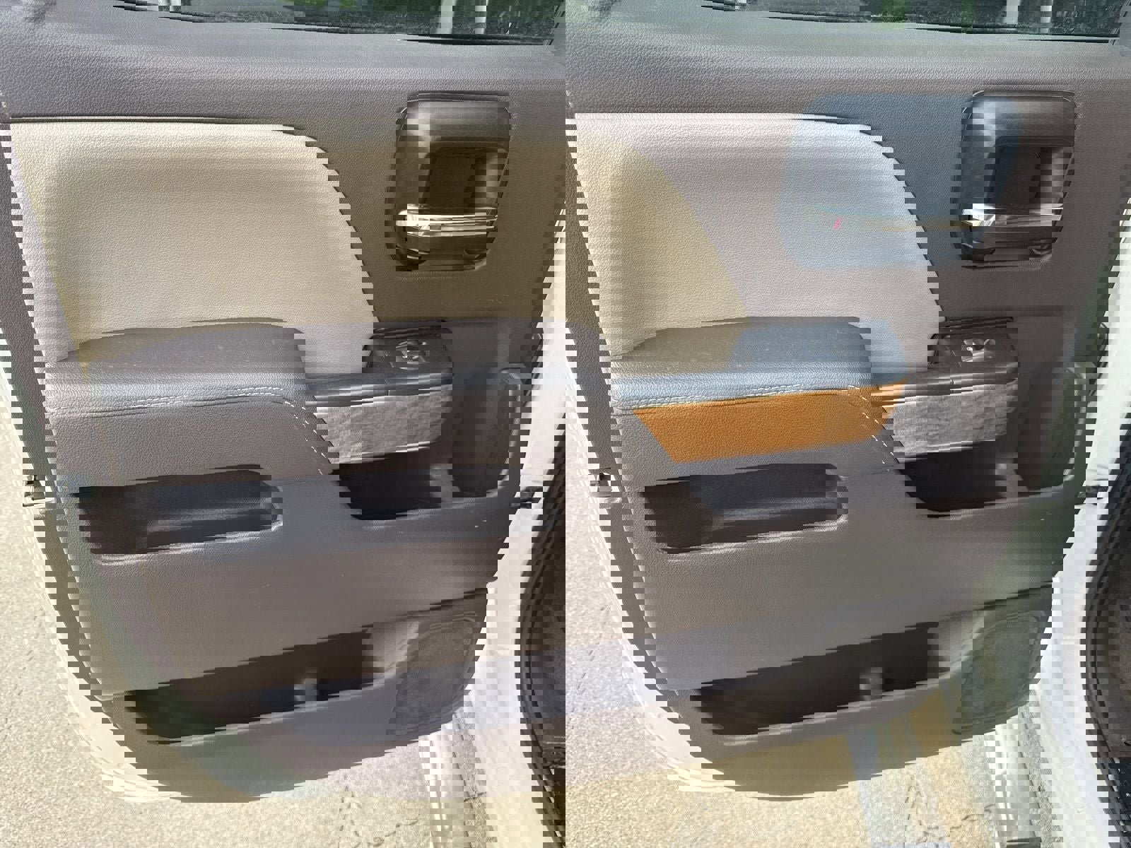 Used 2014 Chevrolet Silverado 1500 LTZ w/ LTZ Plus Package image 23