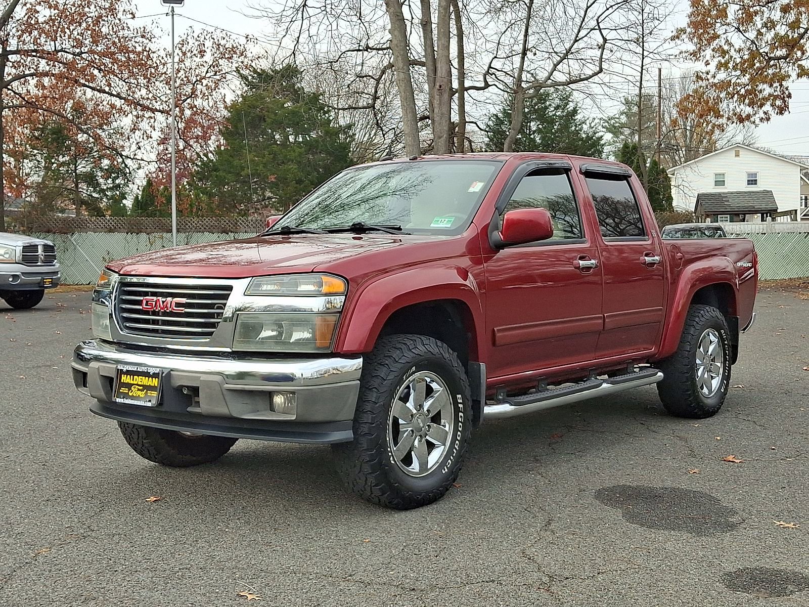 Used 2011 GMC Canyon SLE image 3