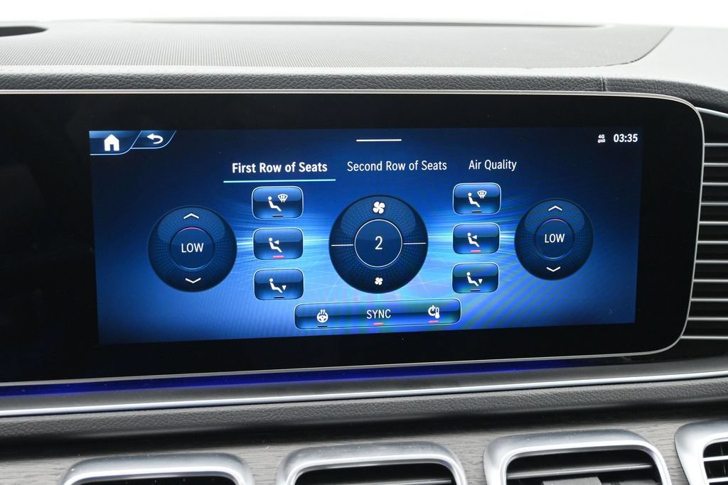 Used 2024 Mercedes-Benz GLS 450 4MATIC image 17