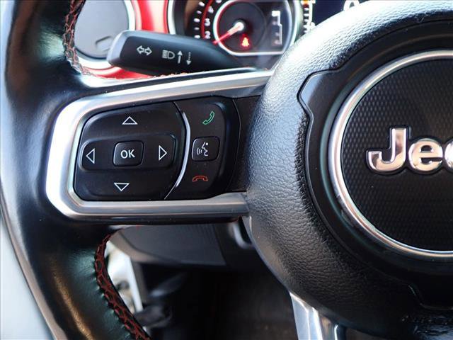 Used 2022 Jeep Wrangler Unlimited Rubicon w/ Xtreme Recon 35" Tire Package image 13