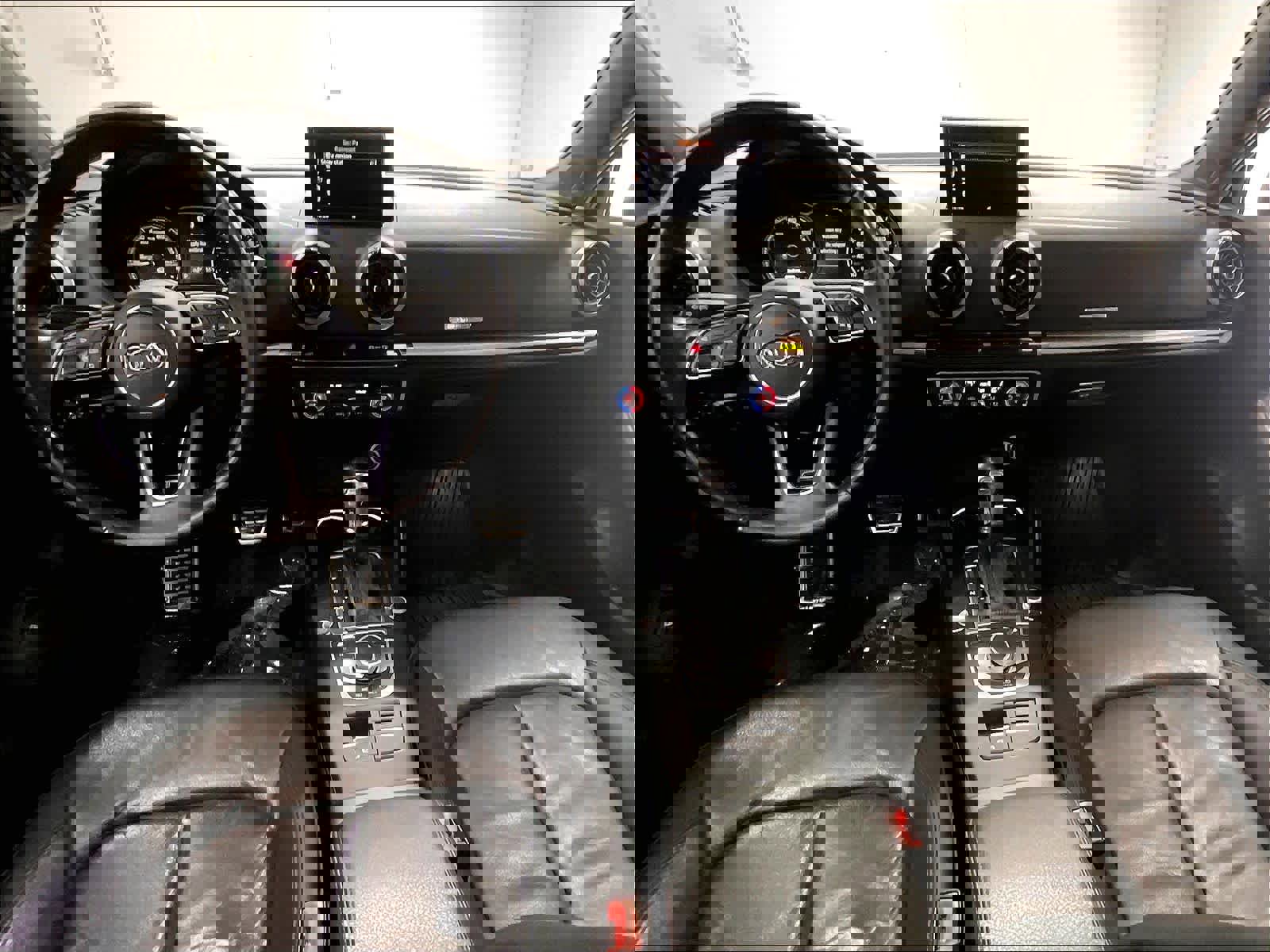 Used 2017 Audi A3 e-tron Premium image 16