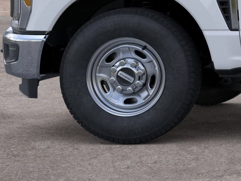 New 2026 Ford F250 XL w/ XL Chrome Package RWD image 19