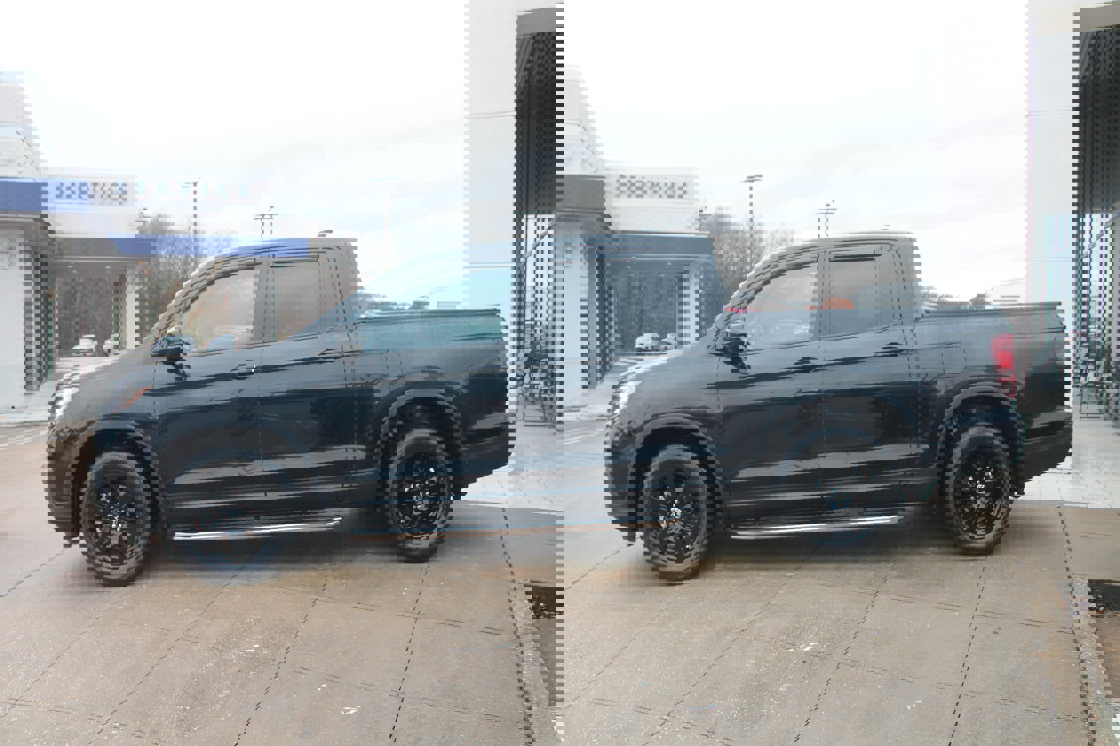 Used 2017 Honda Ridgeline Black Edition image 7