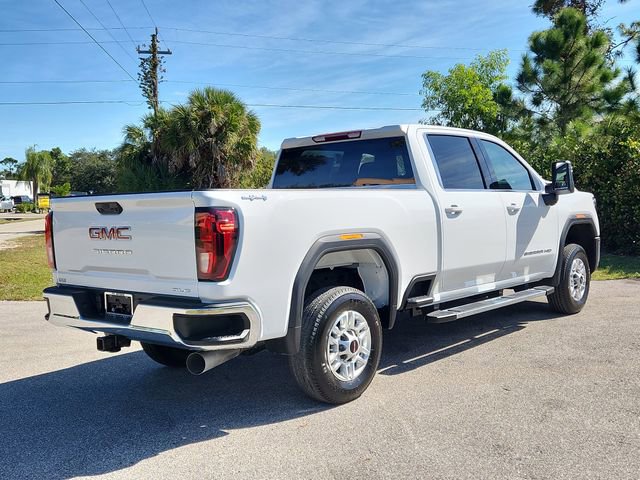 New 2026 GMC Sierra 2500 SLE image 4
