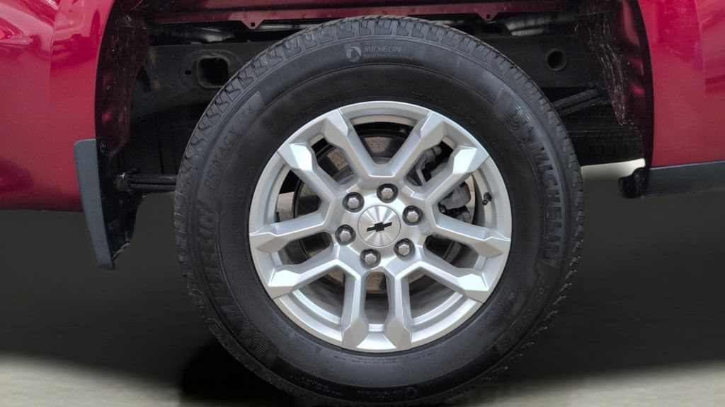 Used 2024 Chevrolet Silverado 1500 RST AWD/4WD image 31