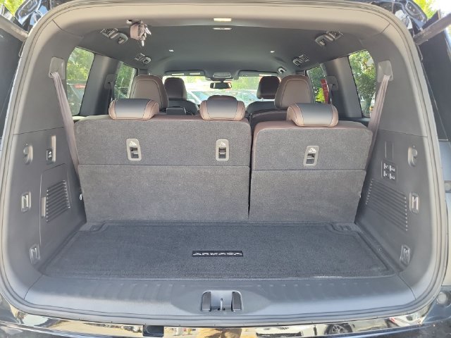 Certified 2025 Nissan Armada SL AWD/4WD image 9