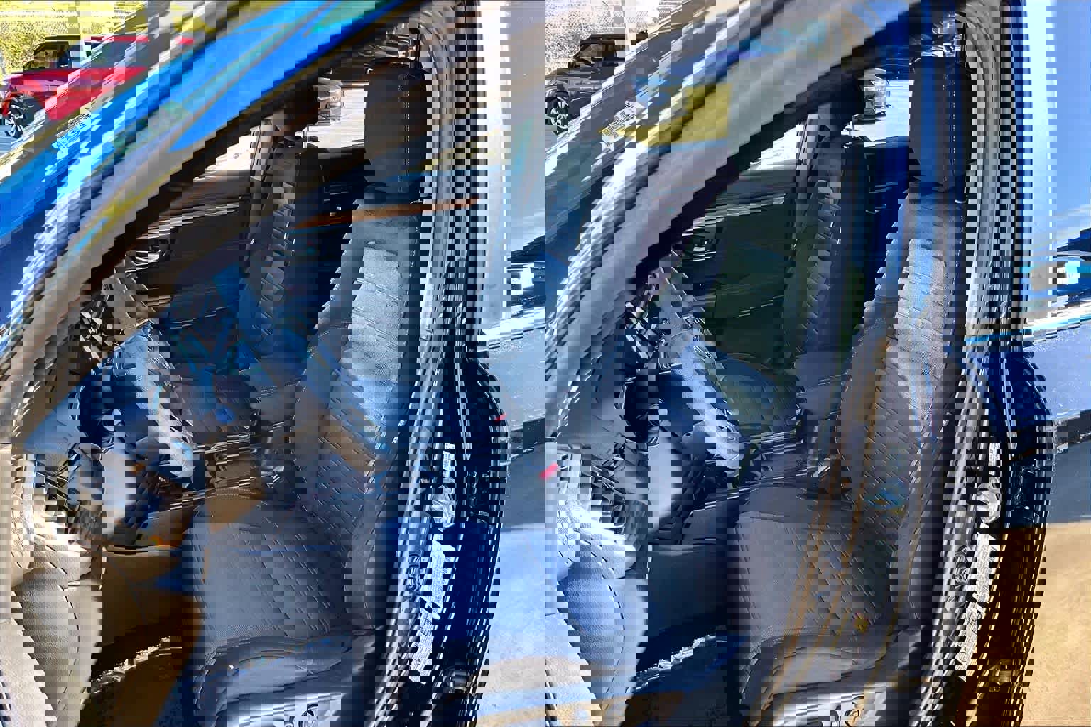 Used 2018 Honda CR-V EX image 6