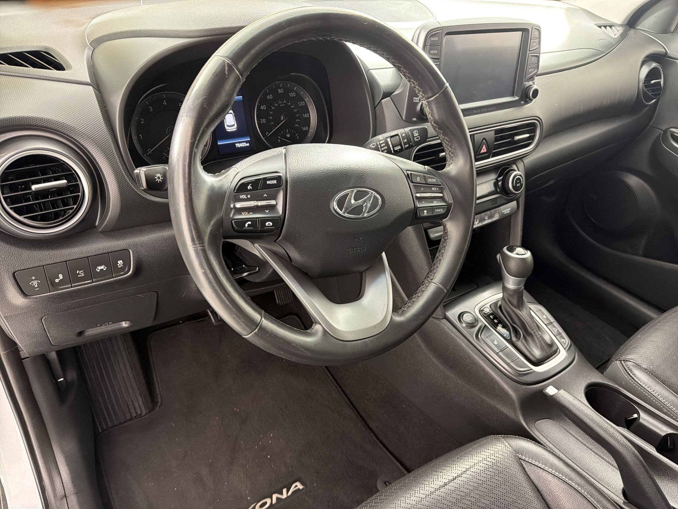 Used 2021 Hyundai Kona Ultimate FWD image 4