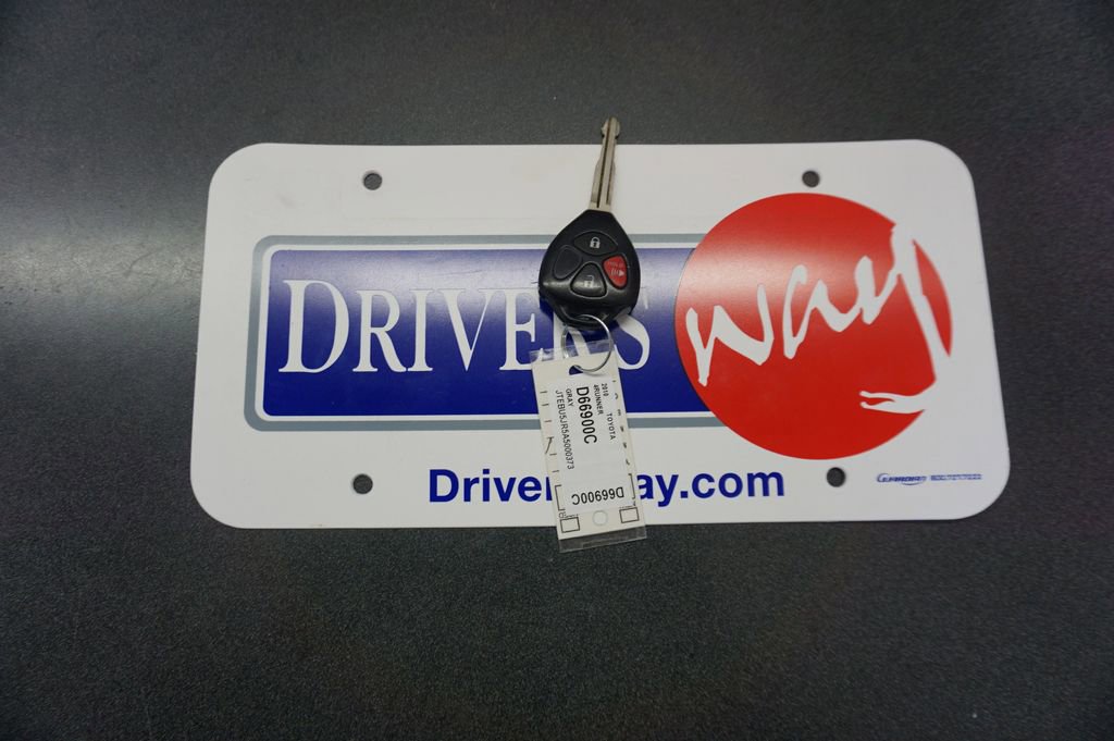 Used 2010 Toyota 4Runner SR5 AWD/4WD image 15