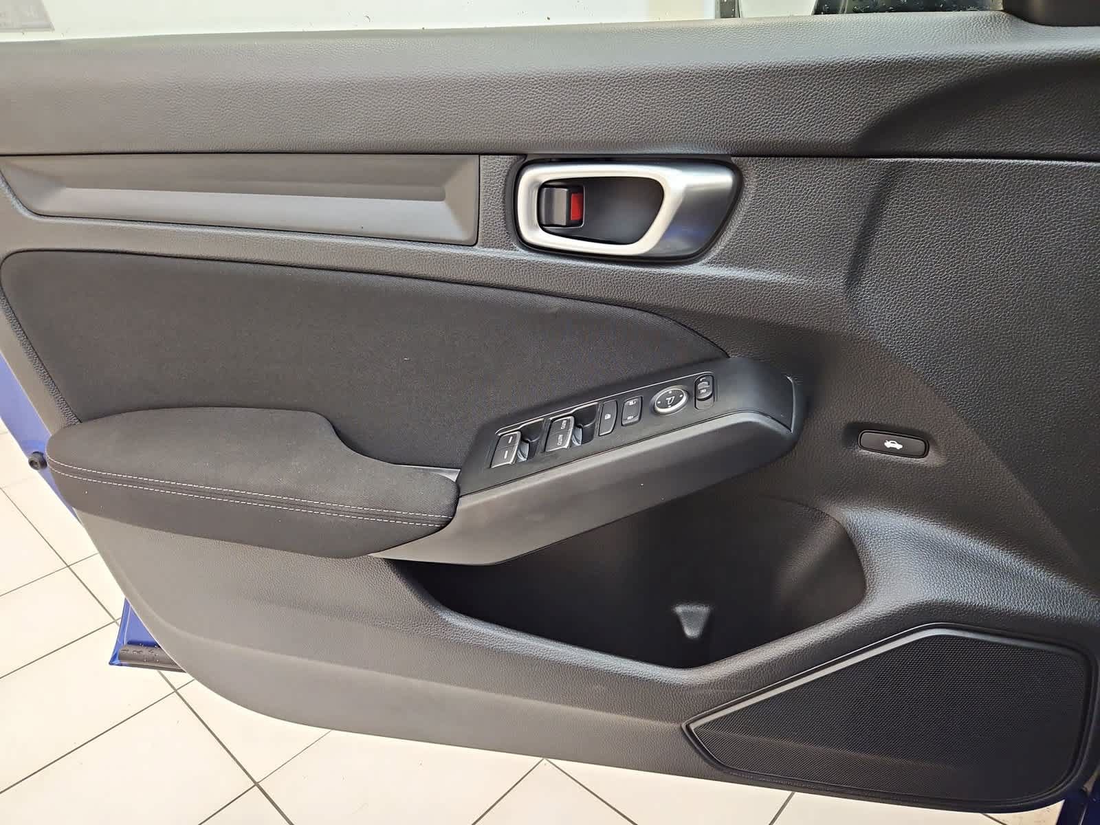 Used 2024 Honda Civic Sport image 14
